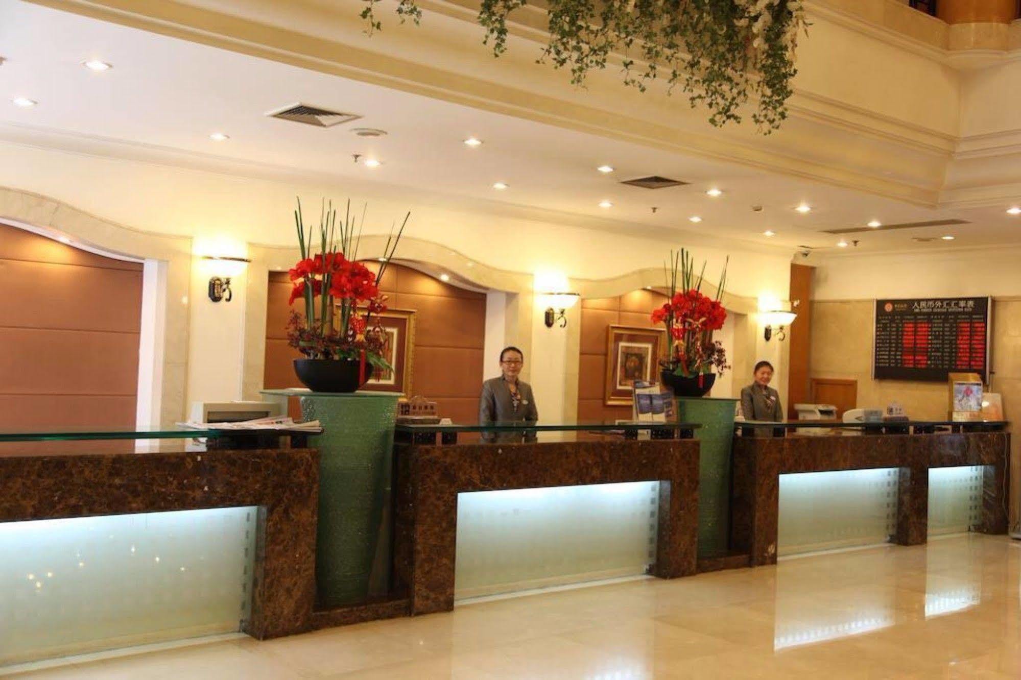 Oriental Garden Hotel Pechino Esterno foto